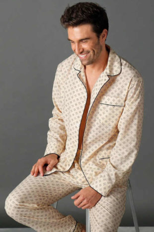 Klasické kabátkové pyžamo pro pány
